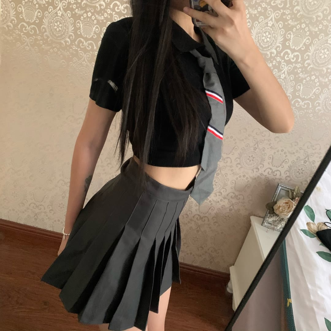 [张家界]【23年9月·审】萝莉女友黑丝制服诱惑-3.jpg